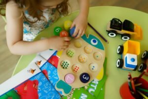 child-autism-assessment-toys-visual